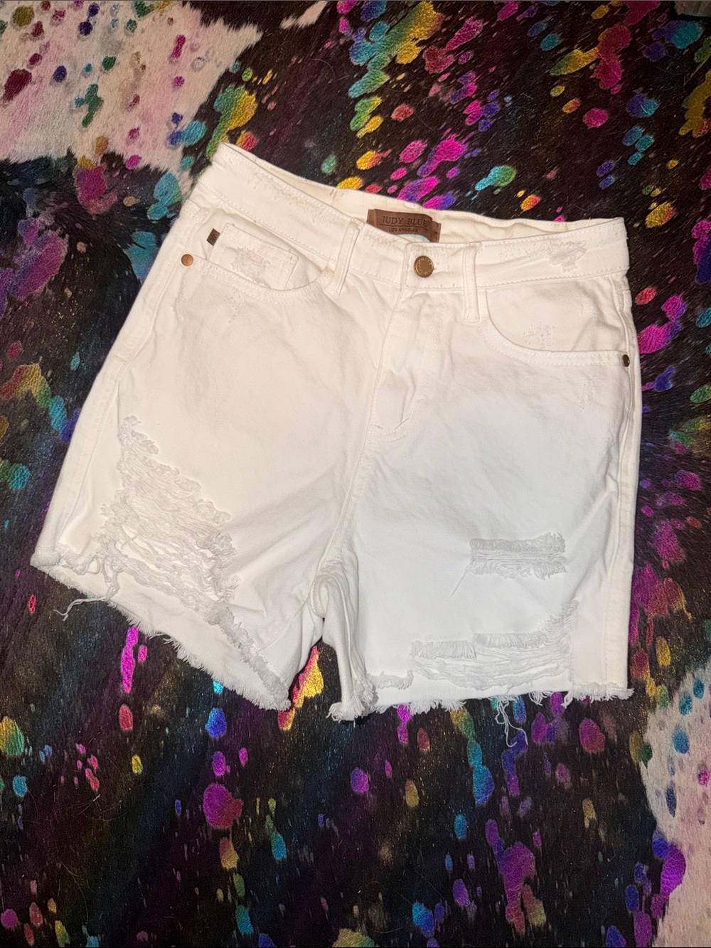 Judy Blue White Distressed High-Rise White Denim Shorts size small
